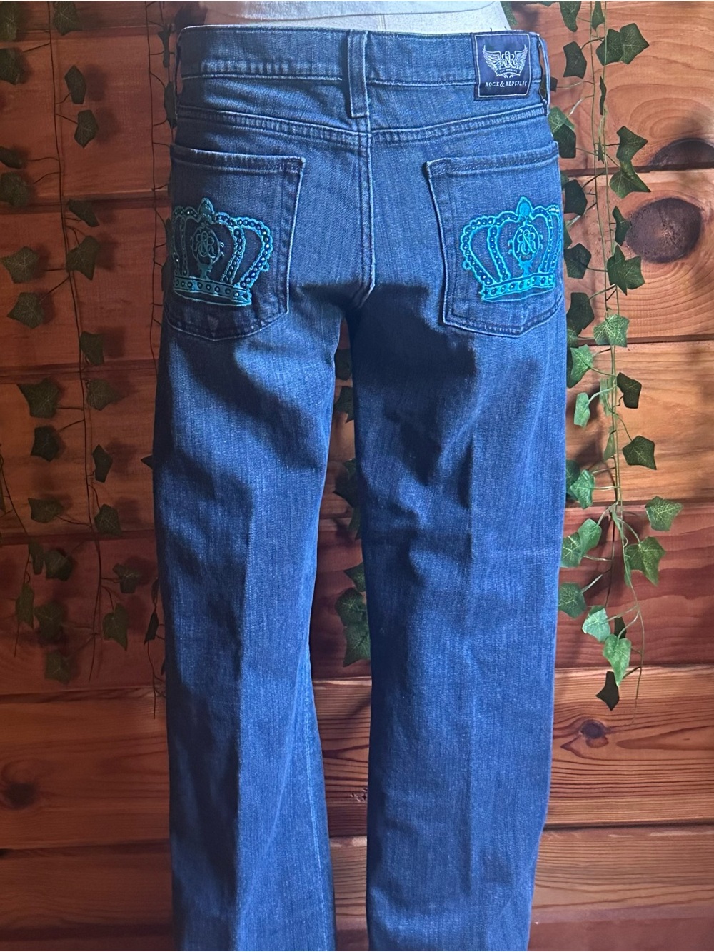 Rock & Republic Crown Embroidery Jeans